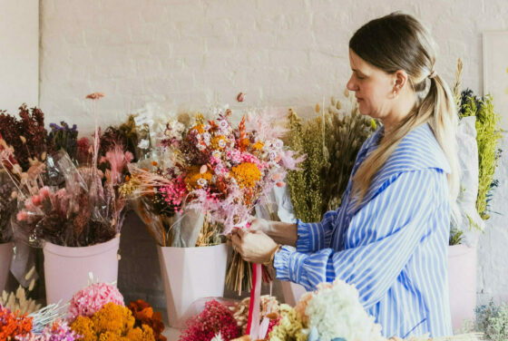 Meet the Maker: Sarah Ogden - Horseshoe Flowers