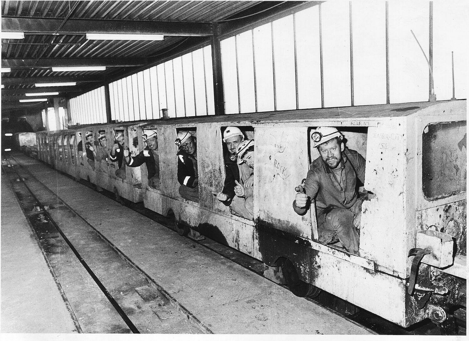 LAMPLIGHT Cadley Hill Pit SDMPG 16